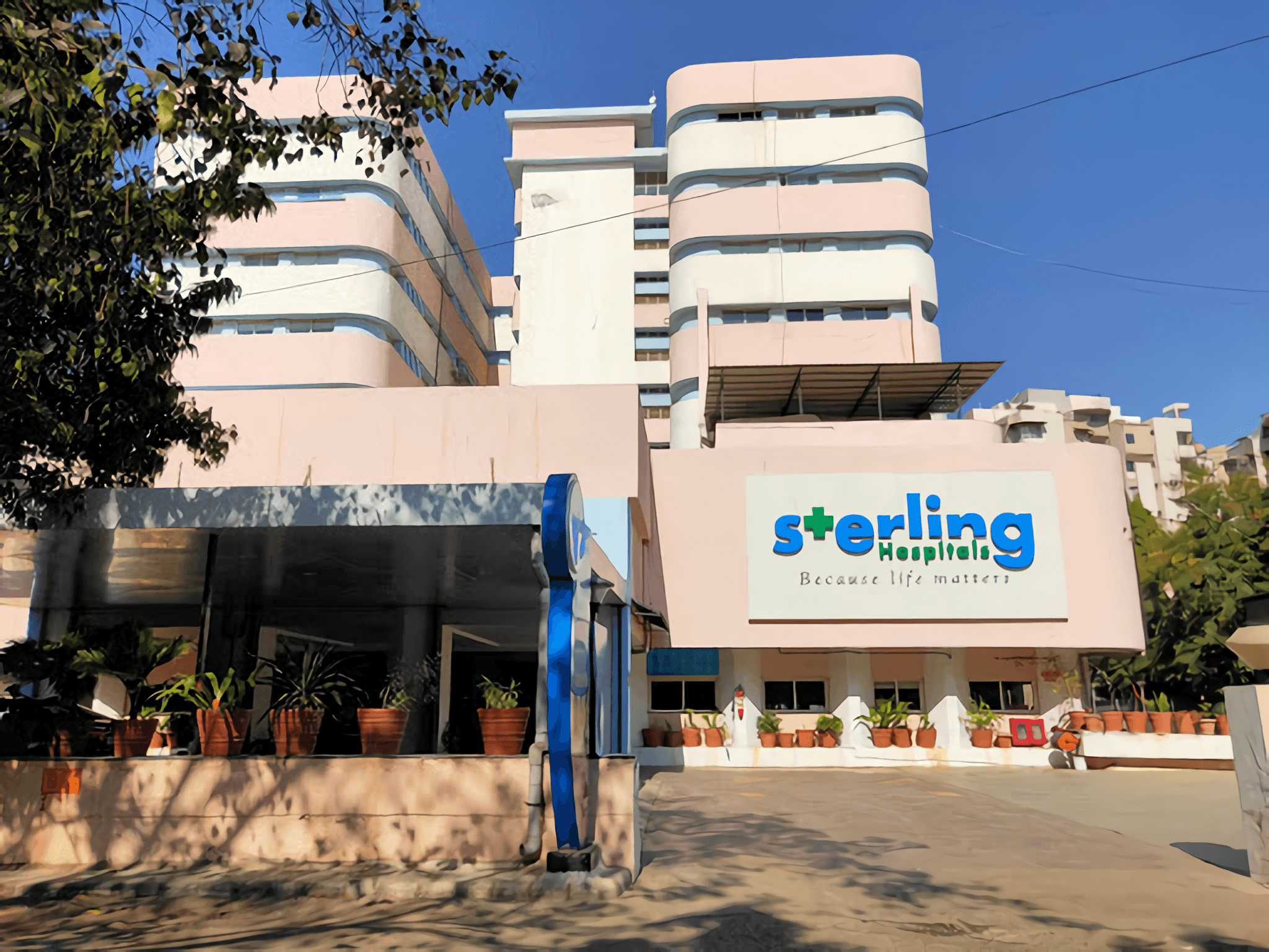 Sterling Hospital, Memnagar (Sterling Hospital Gurukul)